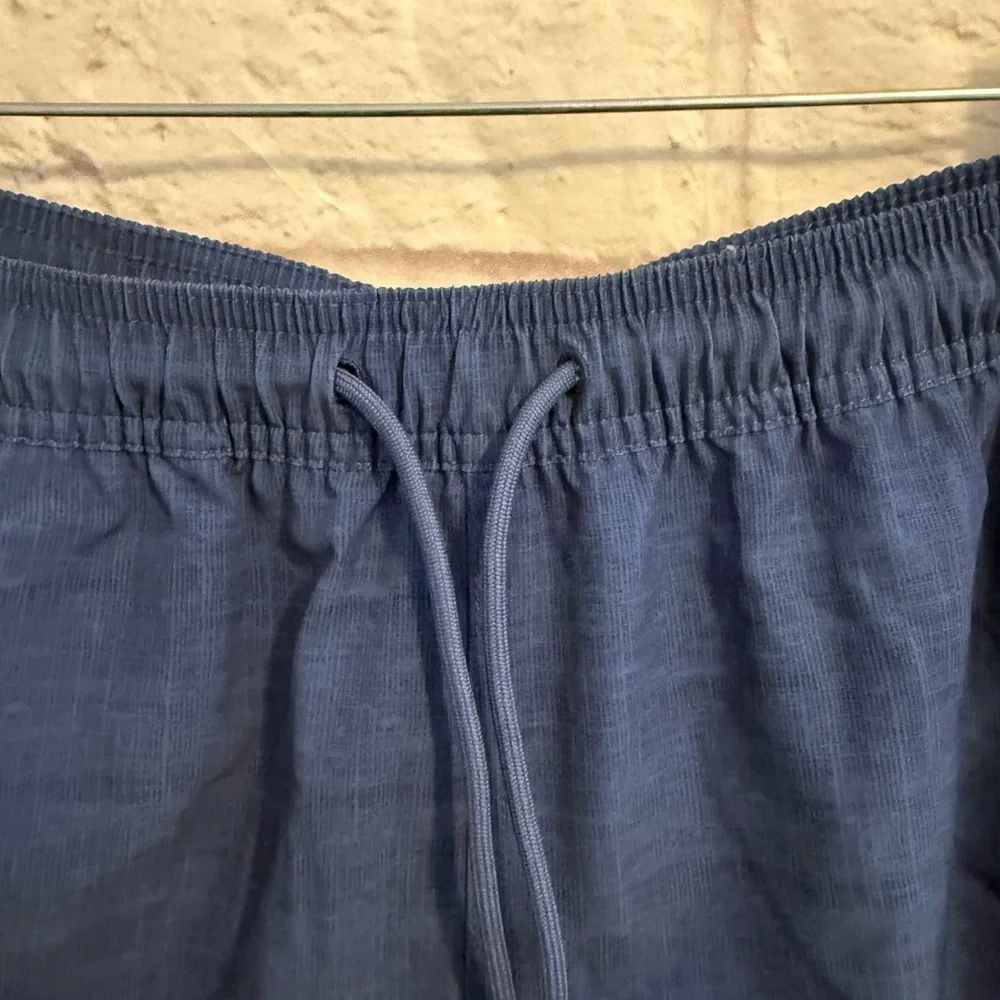 Vineyard Vines men’s small 5”linen texture chappy bathing suit trunks nwt - Picture 3 of 6